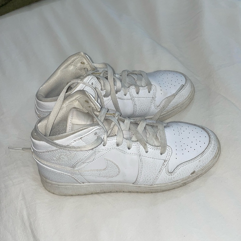 Nike Jordan One Mid All White